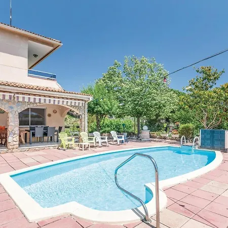 Amazing Home In Tordera *